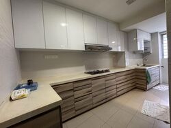 Lakepoint Condominium (D22), Condominium #631128731